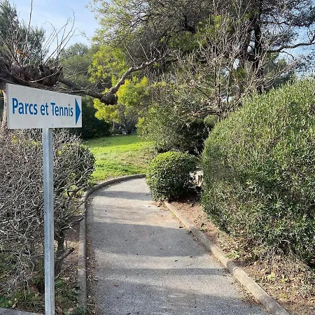 Apartamento Large 2 - Garden, Pool & Tennis Saint-Raphaël